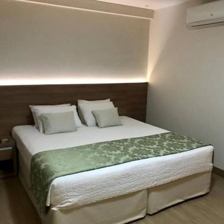 Apart Hotel Vista Azul Домингус-Мартинс Экстерьер фото